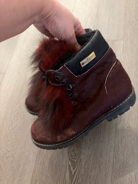 Vintage Alfred c Women's Red Fur and pony hair Lace-Up Booties size 9 women - Picture 4 of 6